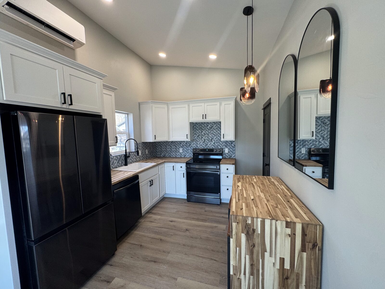 ADU, kitchen