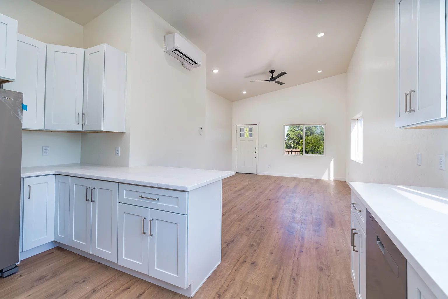 ADU, kitchen