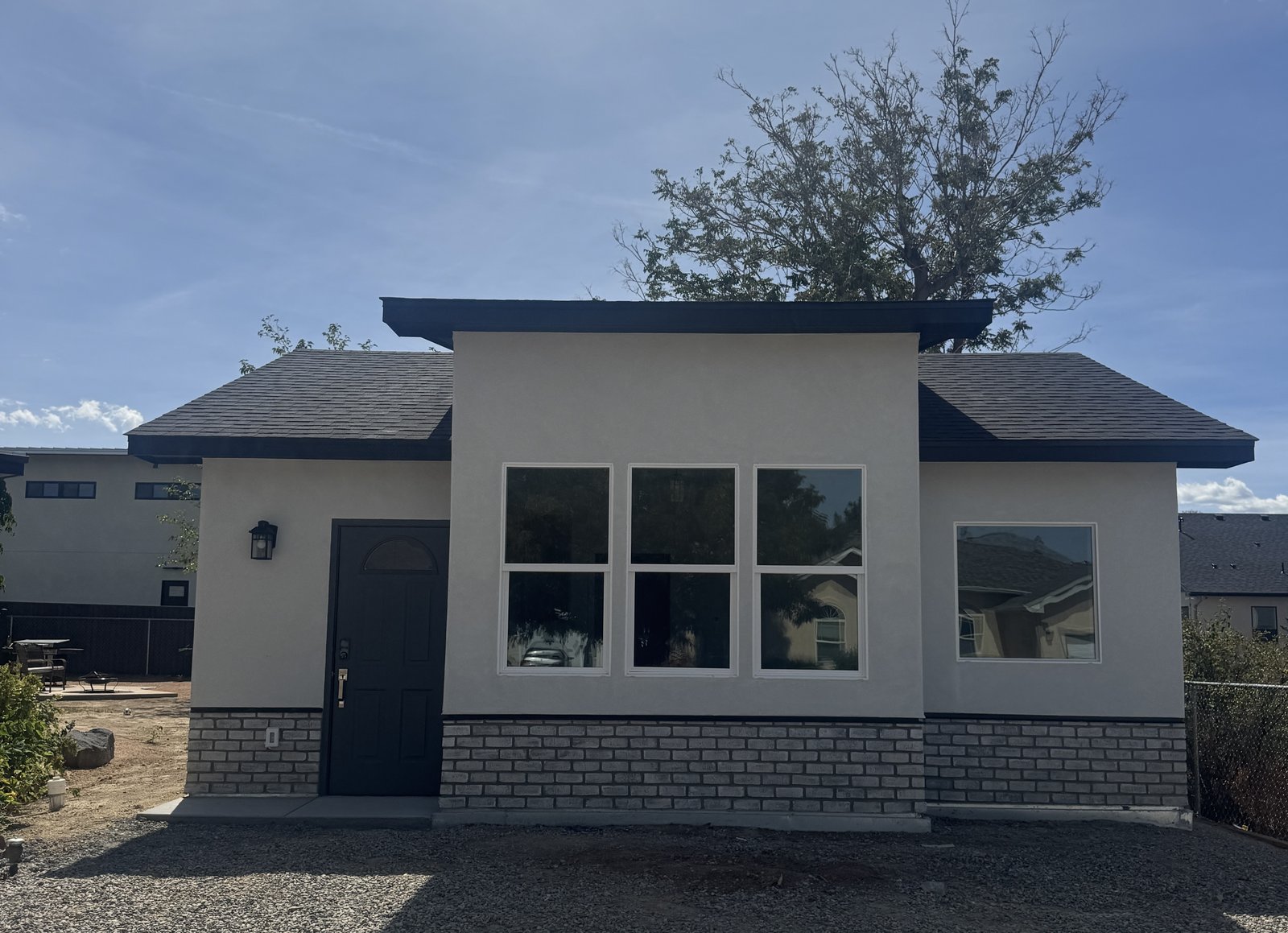 2715 Marsh Lane ADU, exterior